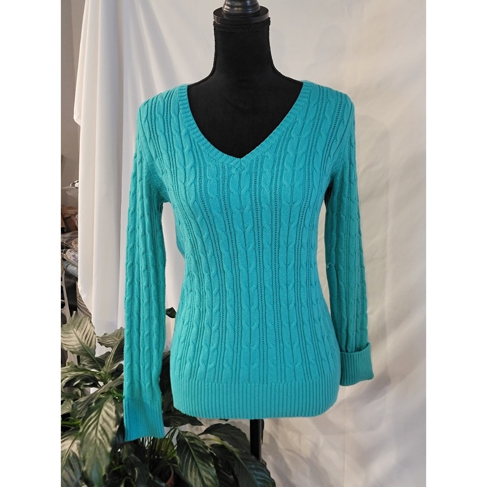 St Johns Bay Womens Green Cable Knit V-Neck Sweater Size Medium